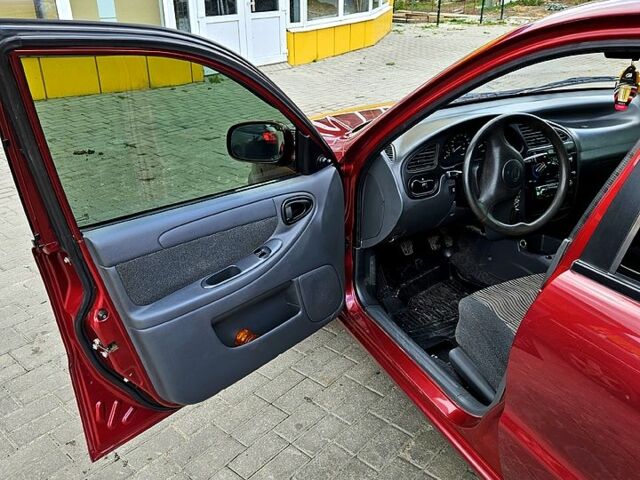 ЗАЗ Ланос, об'ємом двигуна 1.5 л та пробігом 133 тис. км за 3300 $, фото 8 на Automoto.ua