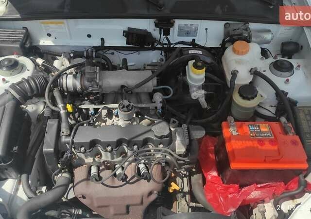 ЗАЗ Ланос, объемом двигателя 1.5 л и пробегом 143 тыс. км за 3500 $, фото 20 на Automoto.ua