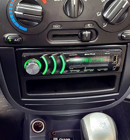 ЗАЗ Ланос, объемом двигателя 1.5 л и пробегом 84 тыс. км за 3550 $, фото 9 на Automoto.ua