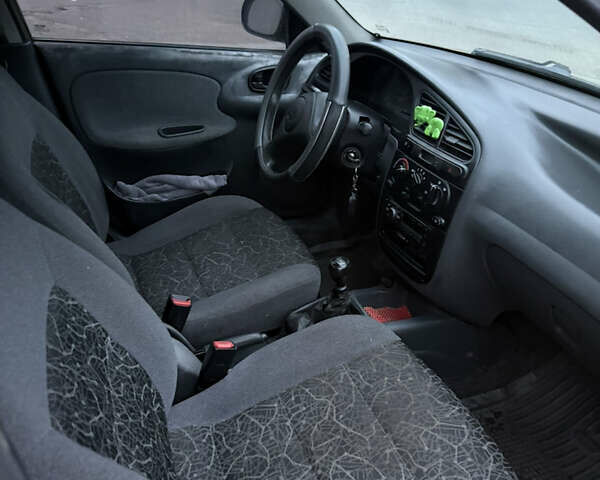 Желтый ЗАЗ Ланос, объемом двигателя 1.39 л и пробегом 126 тыс. км за 2100 $, фото 11 на Automoto.ua