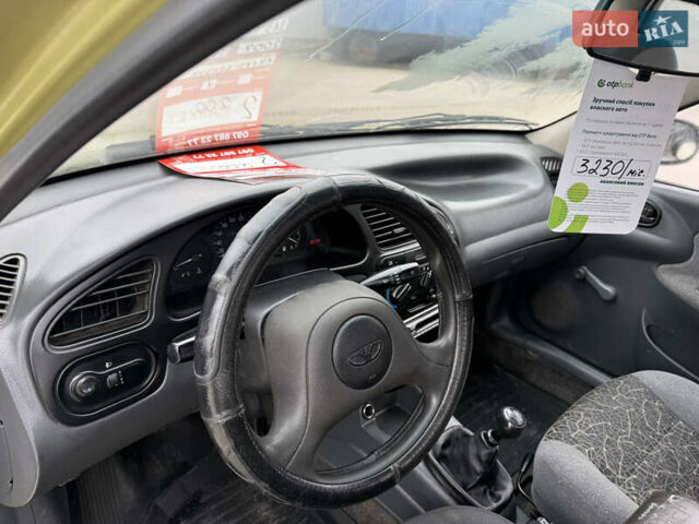 Желтый ЗАЗ Ланос, объемом двигателя 1.4 л и пробегом 153 тыс. км за 2200 $, фото 8 на Automoto.ua