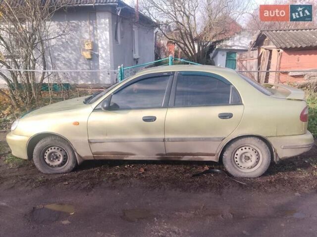 Жовтий ЗАЗ Ланос, об'ємом двигуна 1.39 л та пробігом 300 тис. км за 1350 $, фото 6 на Automoto.ua