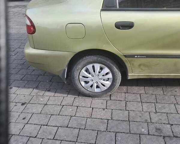 Желтый ЗАЗ Ланос, объемом двигателя 1.39 л и пробегом 130 тыс. км за 2000 $, фото 4 на Automoto.ua