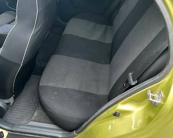 Желтый ЗАЗ Ланос, объемом двигателя 1.5 л и пробегом 247 тыс. км за 3500 $, фото 13 на Automoto.ua