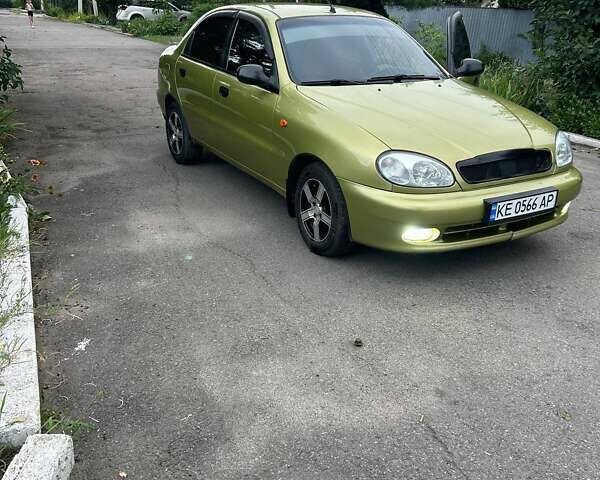 Желтый ЗАЗ Ланос, объемом двигателя 1.5 л и пробегом 247 тыс. км за 3500 $, фото 1 на Automoto.ua