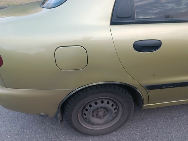 Жовтий ЗАЗ Ланос, об'ємом двигуна 1.5 л та пробігом 260 тис. км за 1750 $, фото 7 на Automoto.ua