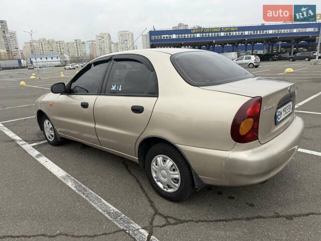 Желтый ЗАЗ Ланос, объемом двигателя 1.5 л и пробегом 219 тыс. км за 3200 $, фото 4 на Automoto.ua