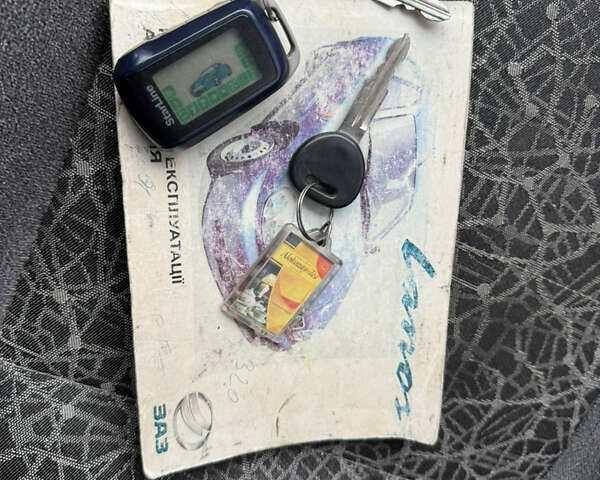 Желтый ЗАЗ Ланос, объемом двигателя 1.5 л и пробегом 219 тыс. км за 3200 $, фото 10 на Automoto.ua