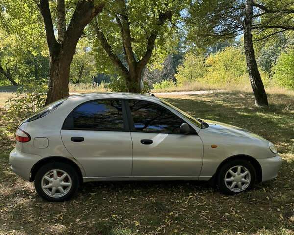 Сірий ЗАЗ Ланос, об'ємом двигуна 1.5 л та пробігом 100 тис. км за 3100 $, фото 3 на Automoto.ua