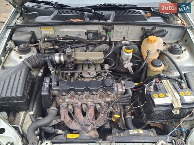 Серый ЗАЗ Ланос, объемом двигателя 1.5 л и пробегом 280 тыс. км за 1500 $, фото 9 на Automoto.ua