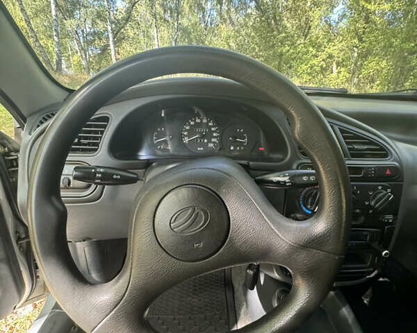 Сірий ЗАЗ Ланос, об'ємом двигуна 1.5 л та пробігом 100 тис. км за 3100 $, фото 7 на Automoto.ua