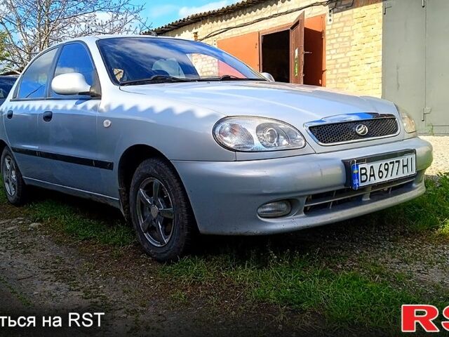 Сірий ЗАЗ Ланос, об'ємом двигуна 1.4 л та пробігом 170 тис. км за 3650 $, фото 4 на Automoto.ua