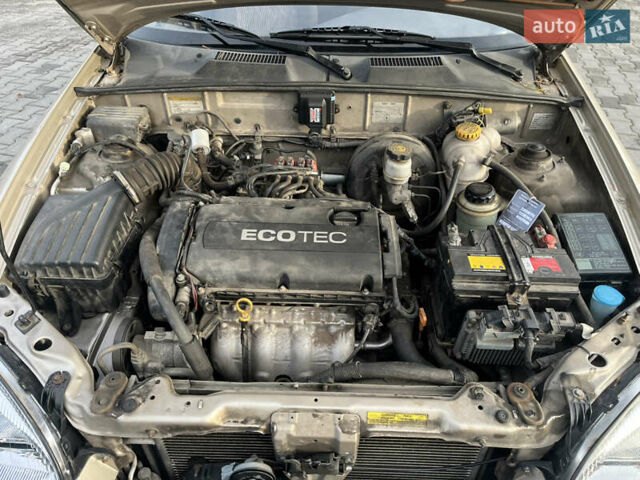 Сірий ЗАЗ Ланос, об'ємом двигуна 1.4 л та пробігом 78 тис. км за 4199 $, фото 13 на Automoto.ua