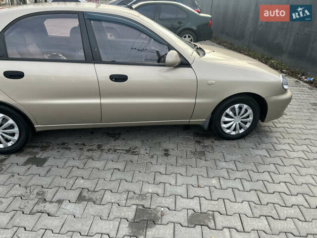 Сірий ЗАЗ Ланос, об'ємом двигуна 1.4 л та пробігом 78 тис. км за 4199 $, фото 1 на Automoto.ua