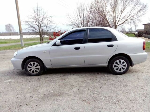 Серый ЗАЗ Ланос, объемом двигателя 1.5 л и пробегом 3 тыс. км за 3000 $, фото 1 на Automoto.ua