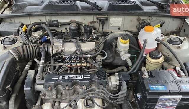 Серый ЗАЗ Ланос, объемом двигателя 1.5 л и пробегом 183 тыс. км за 2100 $, фото 3 на Automoto.ua