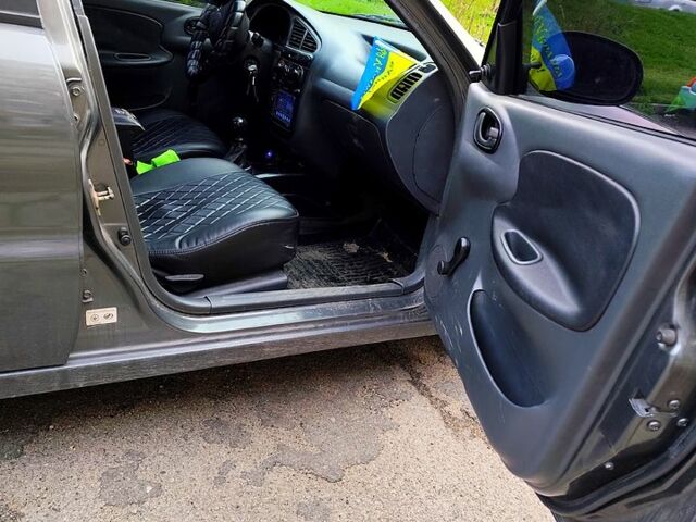 Сірий ЗАЗ Ланос, об'ємом двигуна 1.5 л та пробігом 175 тис. км за 2650 $, фото 4 на Automoto.ua