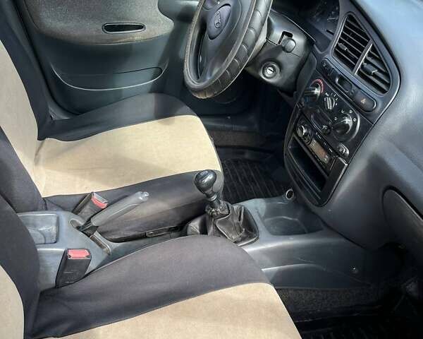 Сірий ЗАЗ Ланос, об'ємом двигуна 1.3 л та пробігом 200 тис. км за 1500 $, фото 4 на Automoto.ua