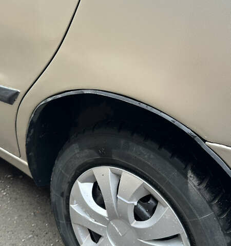 Сірий ЗАЗ Ланос, об'ємом двигуна 1.5 л та пробігом 176 тис. км за 2100 $, фото 13 на Automoto.ua