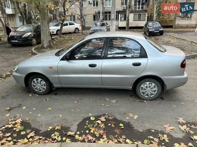 Сірий ЗАЗ Ланос, об'ємом двигуна 1.39 л та пробігом 130 тис. км за 2300 $, фото 5 на Automoto.ua