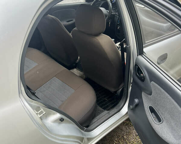 Серый ЗАЗ Ланос, объемом двигателя 1.6 л и пробегом 57 тыс. км за 3500 $, фото 5 на Automoto.ua