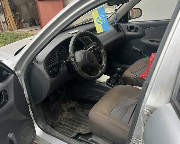 Серый ЗАЗ Ланос, объемом двигателя 1.6 л и пробегом 57 тыс. км за 3500 $, фото 4 на Automoto.ua