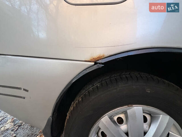 Сірий ЗАЗ Ланос, об'ємом двигуна 1.4 л та пробігом 175 тис. км за 1800 $, фото 17 на Automoto.ua