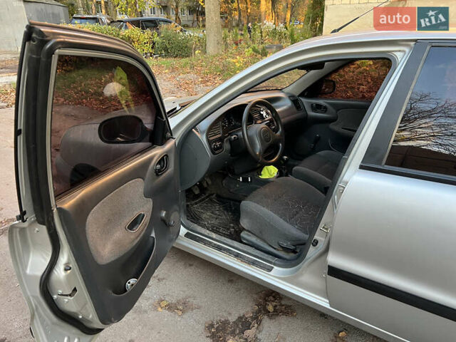 Сірий ЗАЗ Ланос, об'ємом двигуна 1.4 л та пробігом 175 тис. км за 1800 $, фото 12 на Automoto.ua