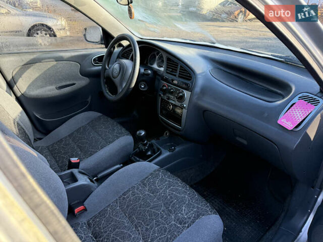 Сірий ЗАЗ Ланос, об'ємом двигуна 1.39 л та пробігом 230 тис. км за 2100 $, фото 3 на Automoto.ua