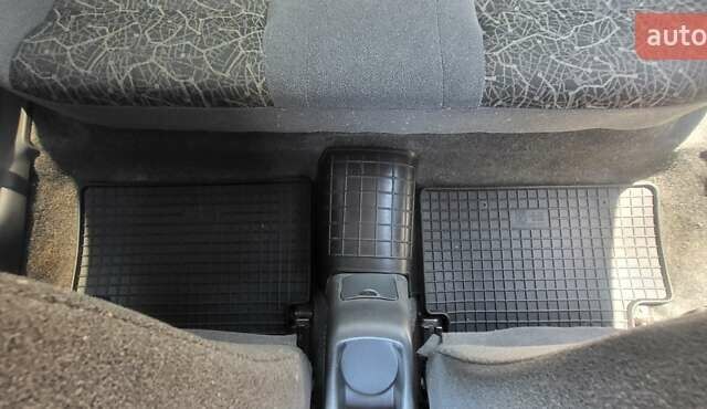 Сірий ЗАЗ Ланос, об'ємом двигуна 1.39 л та пробігом 156 тис. км за 2600 $, фото 2 на Automoto.ua