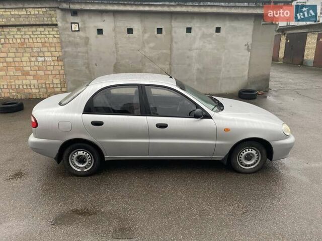 Сірий ЗАЗ Ланос, об'ємом двигуна 1.39 л та пробігом 69 тис. км за 2900 $, фото 1 на Automoto.ua