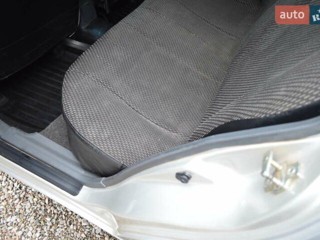 Серый ЗАЗ Ланос, объемом двигателя 1.39 л и пробегом 122 тыс. км за 2300 $, фото 9 на Automoto.ua