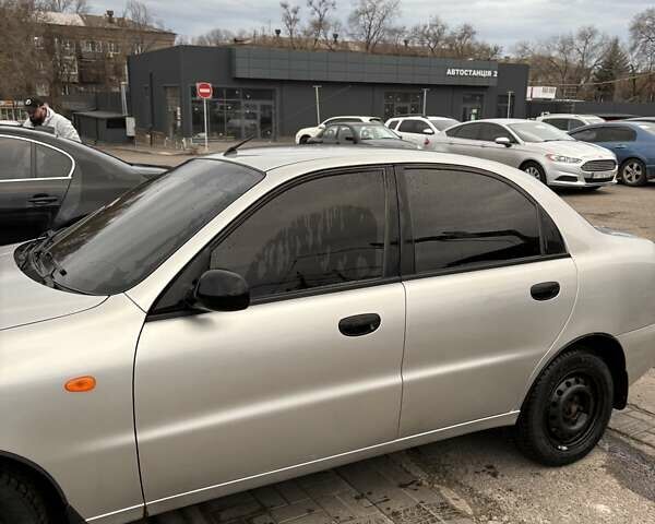 Серый ЗАЗ Ланос, объемом двигателя 1.39 л и пробегом 145 тыс. км за 2200 $, фото 1 на Automoto.ua