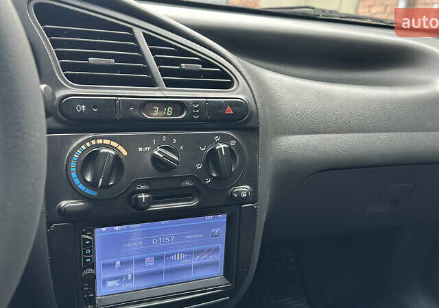 Сірий ЗАЗ Ланос, об'ємом двигуна 1.5 л та пробігом 176 тис. км за 2100 $, фото 55 на Automoto.ua