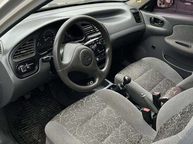 Серый ЗАЗ Ланос, объемом двигателя 1.4 л и пробегом 124 тыс. км за 2299 $, фото 3 на Automoto.ua