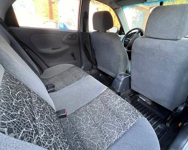 Сірий ЗАЗ Ланос, об'ємом двигуна 1.4 л та пробігом 100 тис. км за 1900 $, фото 11 на Automoto.ua