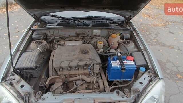 Сірий ЗАЗ Ланос, об'ємом двигуна 1.4 л та пробігом 120 тис. км за 2500 $, фото 5 на Automoto.ua