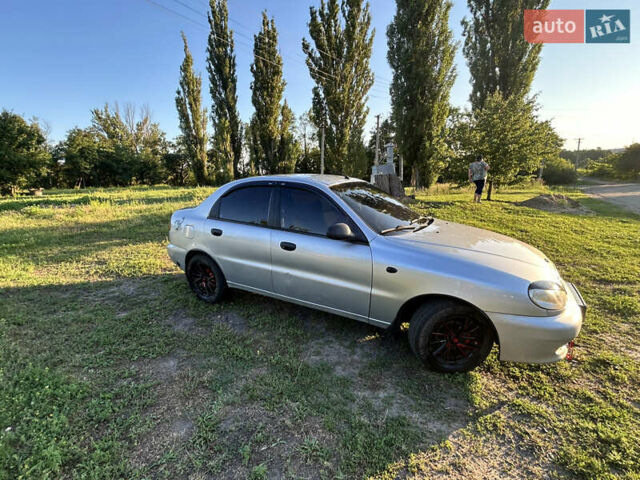 Серый ЗАЗ Ланос, объемом двигателя 1.39 л и пробегом 163 тыс. км за 3200 $, фото 1 на Automoto.ua