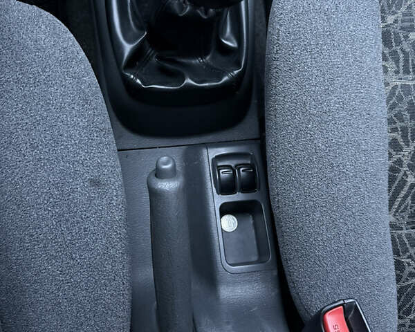 Серый ЗАЗ Ланос, объемом двигателя 1.4 л и пробегом 187 тыс. км за 1875 $, фото 23 на Automoto.ua