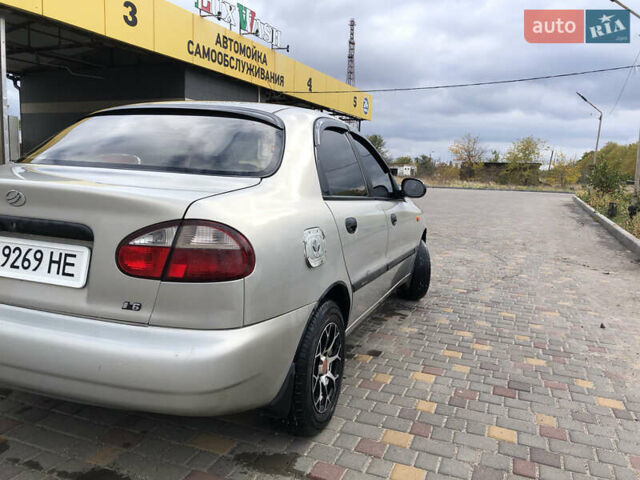Серый ЗАЗ Ланос, объемом двигателя 1.6 л и пробегом 200 тыс. км за 2750 $, фото 3 на Automoto.ua