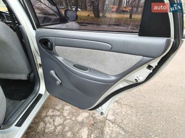 Сірий ЗАЗ Ланос, об'ємом двигуна 1.5 л та пробігом 194 тис. км за 2799 $, фото 30 на Automoto.ua