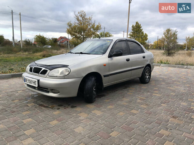 Серый ЗАЗ Ланос, объемом двигателя 1.6 л и пробегом 200 тыс. км за 2750 $, фото 2 на Automoto.ua