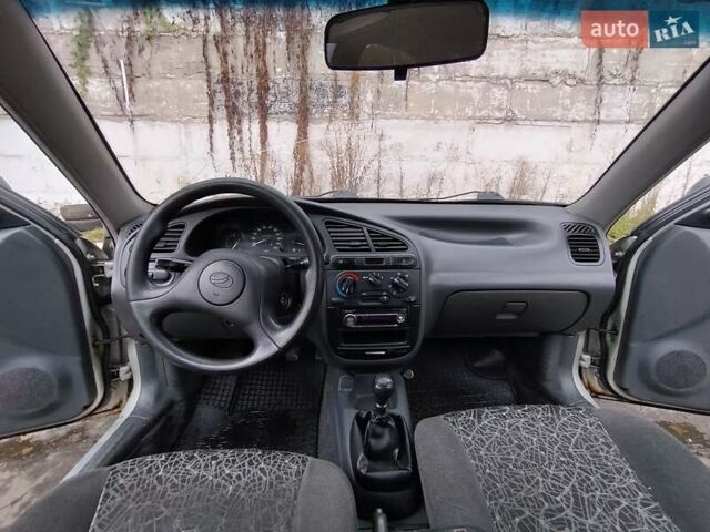 Серый ЗАЗ Ланос, объемом двигателя 1.5 л и пробегом 275 тыс. км за 2000 $, фото 21 на Automoto.ua