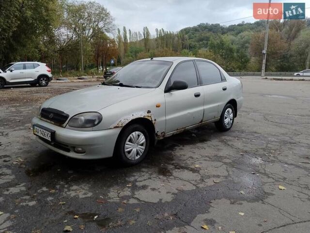 Серый ЗАЗ Ланос, объемом двигателя 1.5 л и пробегом 275 тыс. км за 2000 $, фото 5 на Automoto.ua