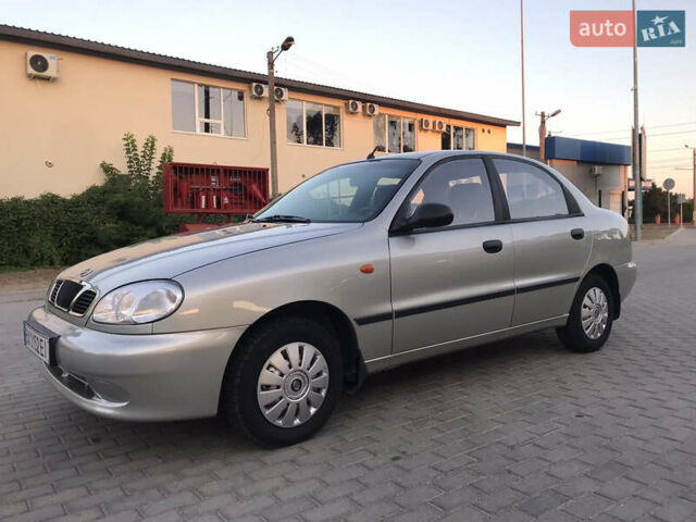 Сірий ЗАЗ Ланос, об'ємом двигуна 1.4 л та пробігом 55 тис. км за 3300 $, фото 15 на Automoto.ua