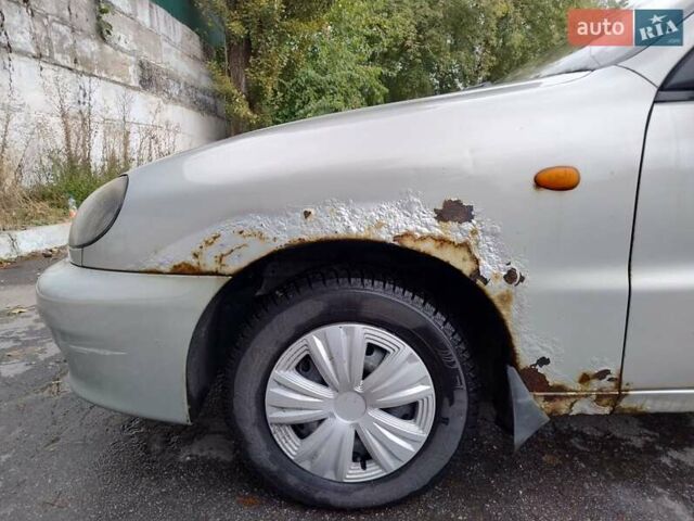 Серый ЗАЗ Ланос, объемом двигателя 1.5 л и пробегом 275 тыс. км за 2000 $, фото 11 на Automoto.ua