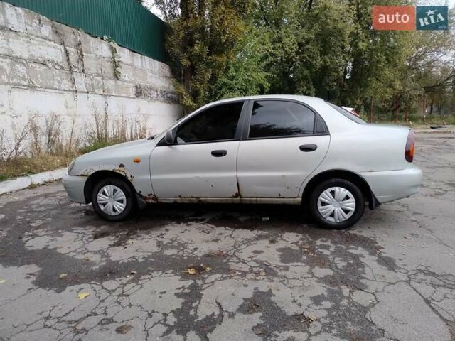 Серый ЗАЗ Ланос, объемом двигателя 1.5 л и пробегом 275 тыс. км за 2000 $, фото 1 на Automoto.ua