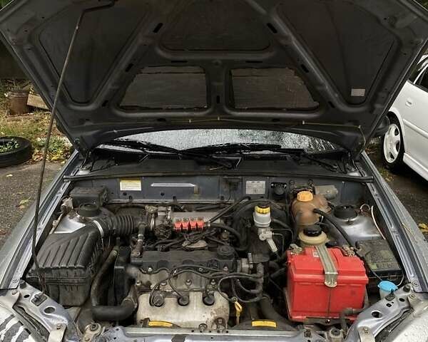 ЗАЗ Ланос 2010 в Кропивницком (Кировограде) на Automoto.ua Серый ЗАЗ Ланос, объемом двигателя 1.5 л и пробегом 237 тыс. км за 3000 $, фото 5 на Automoto.ua