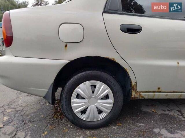 Серый ЗАЗ Ланос, объемом двигателя 1.5 л и пробегом 275 тыс. км за 2000 $, фото 15 на Automoto.ua