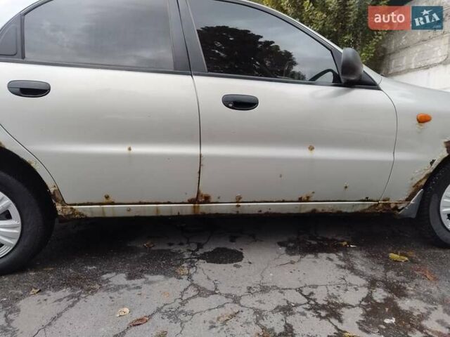 Серый ЗАЗ Ланос, объемом двигателя 1.5 л и пробегом 275 тыс. км за 2000 $, фото 16 на Automoto.ua